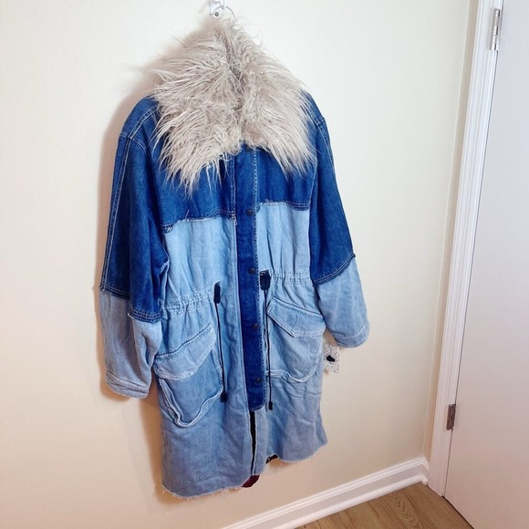 NWT Free People Days to Come Denim Parka Coat Faux Fur Collar Size M - Picture 13 of 14